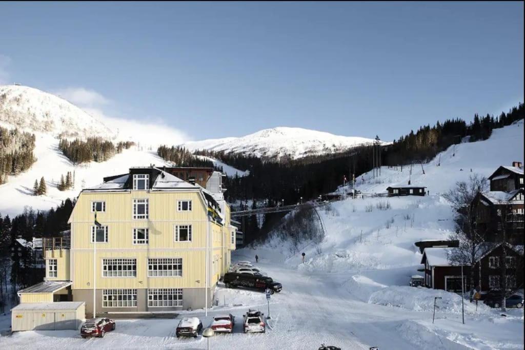 Slopeside Serenity In Are Ski In Ski Out Studio- No Windows 외부 사진